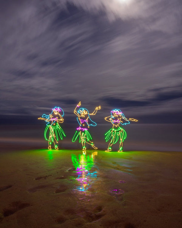 Hula Dancers Print